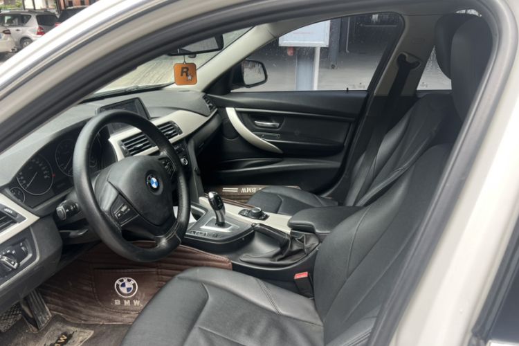 Used BMW 3 Series 2015 320Li Luxury Edition Fashion Model
