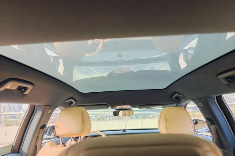 Used VOYAH FREE 2021 Four-Wheel Drive Standard Range-Extended Exclusive Luxury Package