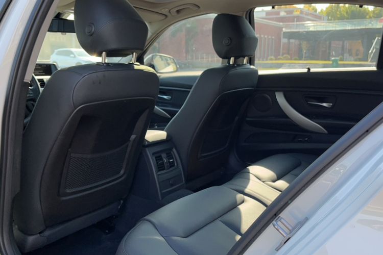 Used BMW 3 Series 2015 320Li Luxury Edition Fashion Model
