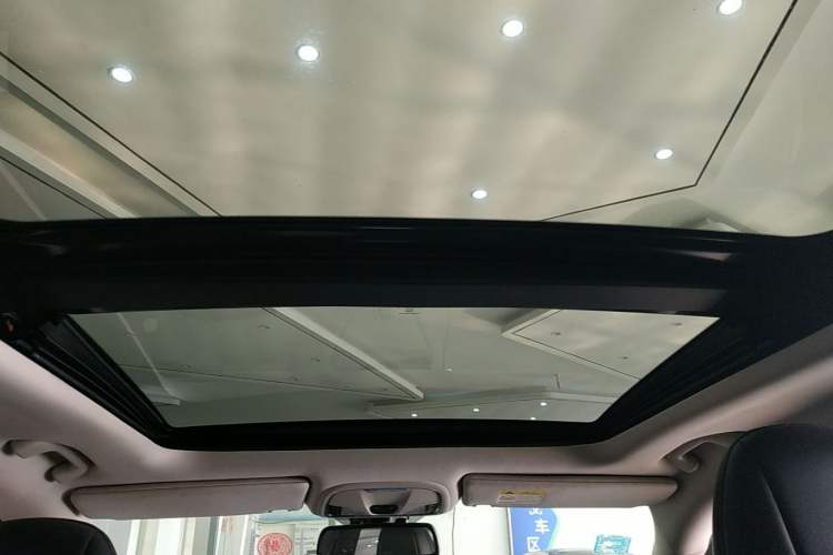 Used  Cherokee 2016 2.0L Superior Edition
