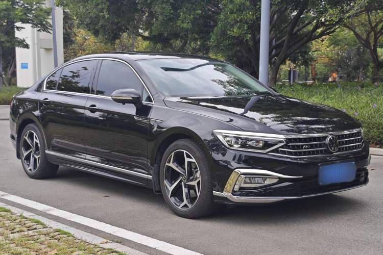 Used Volkswagen Magotan 2023 2 Million Units Commemorative Edition 330TSI DSG Luxury Version