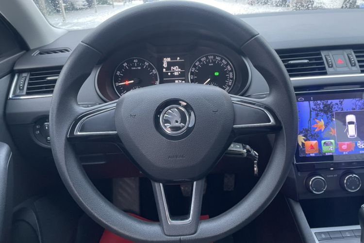 Used Skoda Octavia 2017 1.6L Automatic Chuanxing Edition
