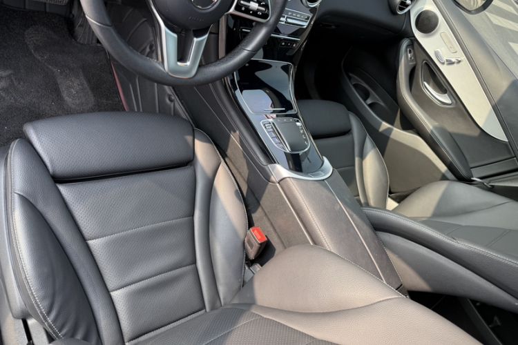 Used Mercedes-Benz GLC 2021 GLC 260 L 4MATIC Dynamic Edition
