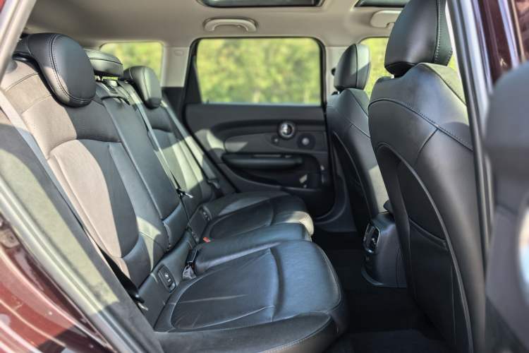 Used  Clubman 2016 Updated 1.5T COOPER Geek Edition
