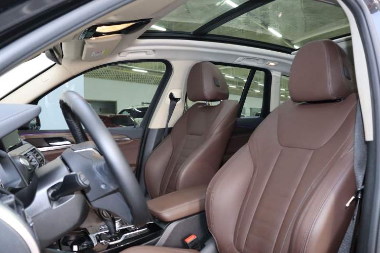 Used BMW X3 2018 xDrive28i Luxury Package China VI Emission Standard
