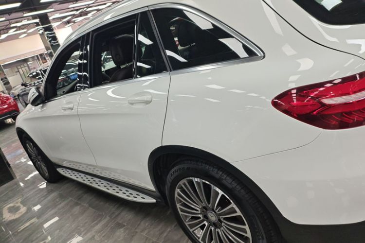 Used Mercedes-Benz GLC 2016 GLC 260 4MATIC Dynamic Edition
