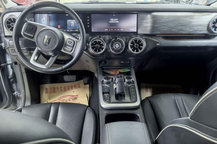 Used Tank 300 2021 City Edition 2.0T—Truly Stylish