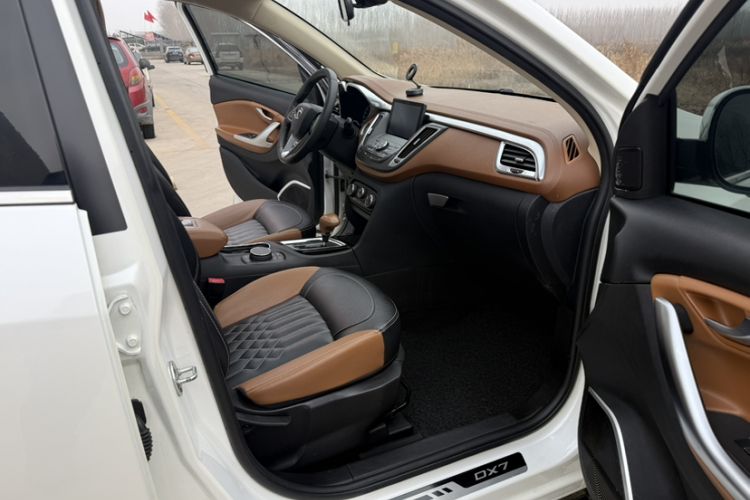 Used Soueast DX7 2018 1.5T Automatic Luxury Model