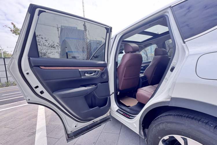 Used Honda CR-V 2021 240TURBO CVT 2WD Fashion Edition
