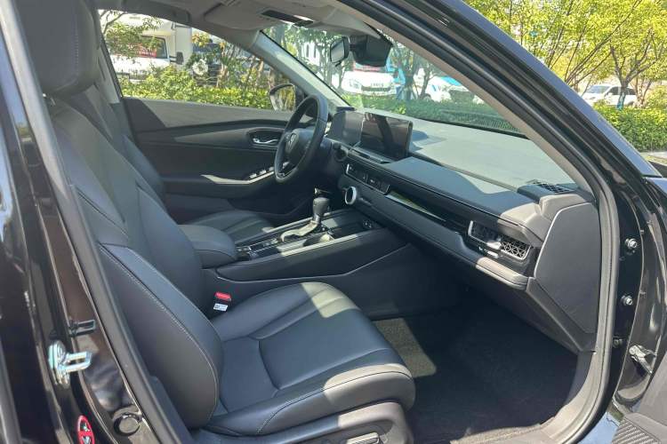 Used Honda Inspire 2023 260TURBO Deluxe Edition
