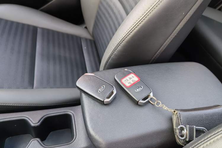 Used Kia Sportage R 2019 2.0L Automatic Smart Luxury Edition
