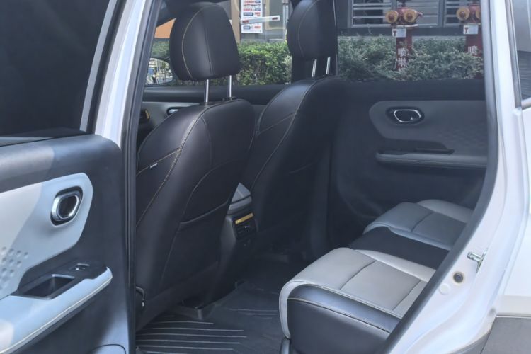 Used AION Y 2021 70 Enjoyment Tech Edition
