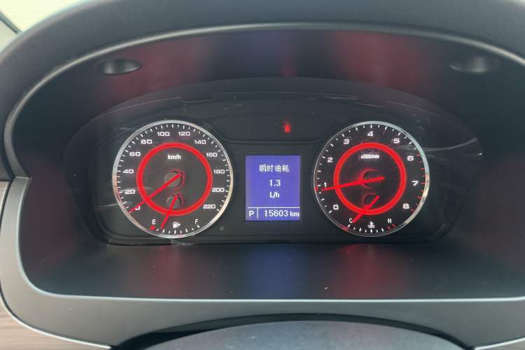 Used SAIC MAXUS G10 2021 2.0T Automatic Elite Edition Gasoline 7-Seater
