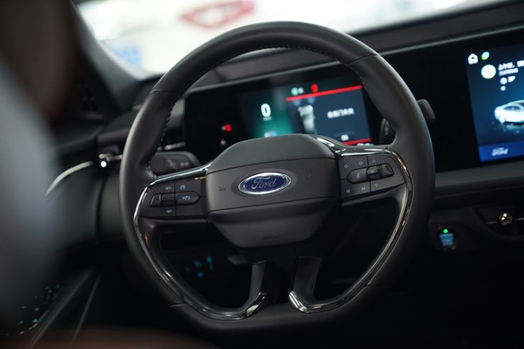 Used Ford Mondeo 2023 EcoBoost 180 Comfort Model
