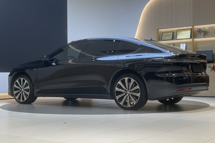 Used Nio ET7 2024 100kWh Executive Signature Edition
