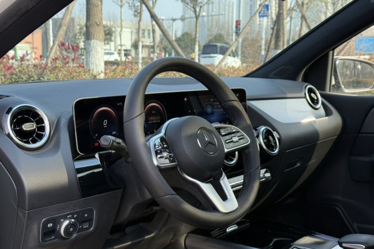 Used Mercedes-Benz B-Class 2020 B 200 Fashion Model