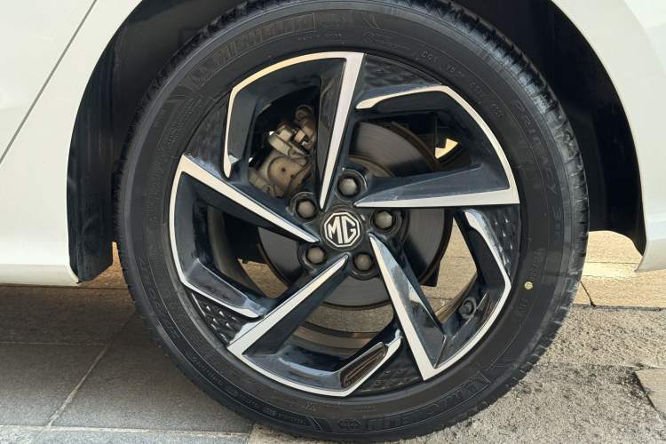 Used MG 5 2021 300TGI DCT Elegant Luxury Edition