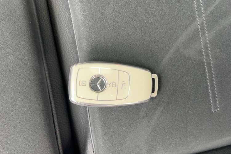 Used Mercedes-Benz A-Class 2020 Restyled A 200 L Sport Sedan Fashion Version
