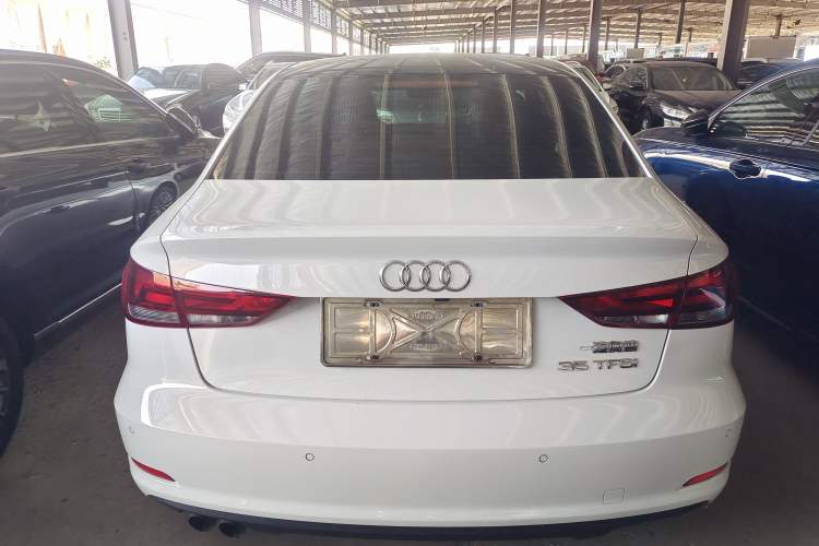 Used Audi A3 2016 Limousine 35 TFSI Ambition Edition
