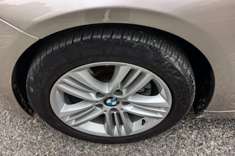 Used BMW 3 Series 2017 320Li Fashion Model
