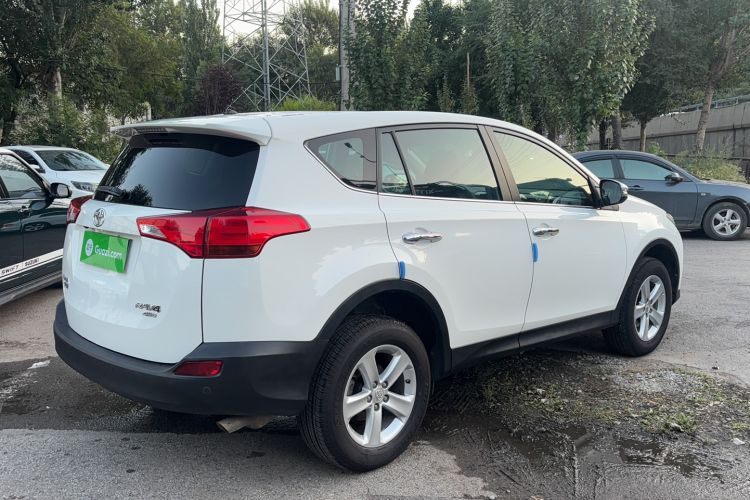 Used Toyota RAV4 2013 2.0L CVT Four-Wheel Drive New Edition
