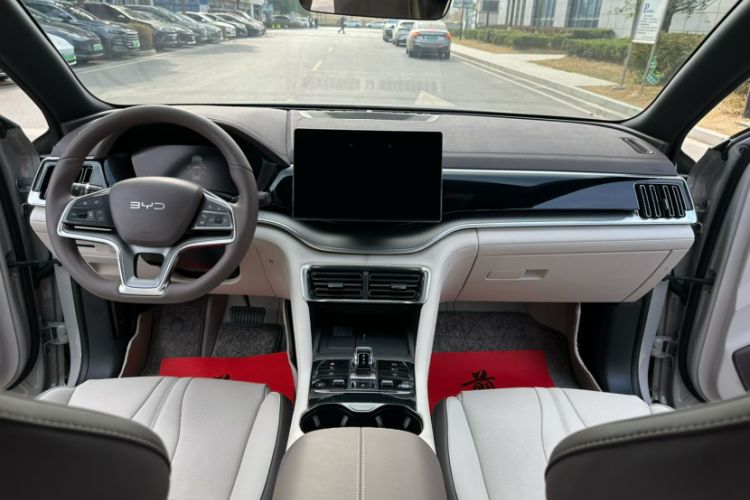 Used BYD Song PLUS New Energy 2025 EV Intelligent Driving Edition 520km Luxury Model
