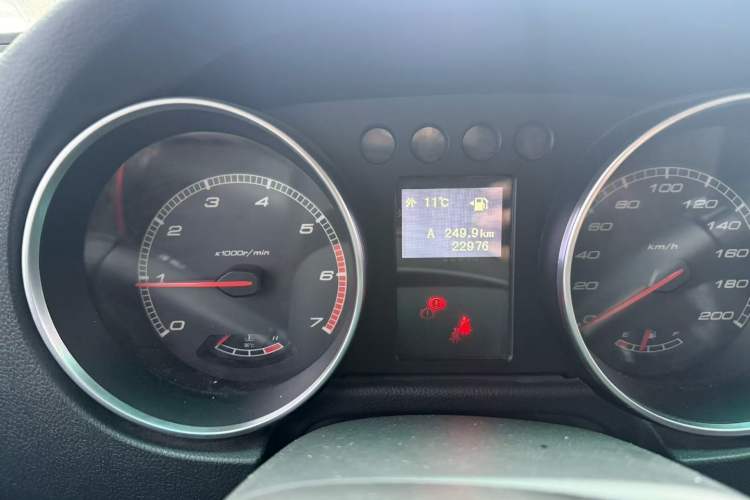 Used BAIC Off-Road BJ40 2016 40L 2.0T Manual All-Wheel Drive Prestige Edition
