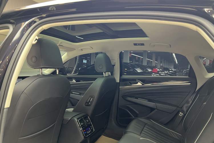 Used Volkswagen Passat 2023 Revised 330TSI Starry Elite Edition
