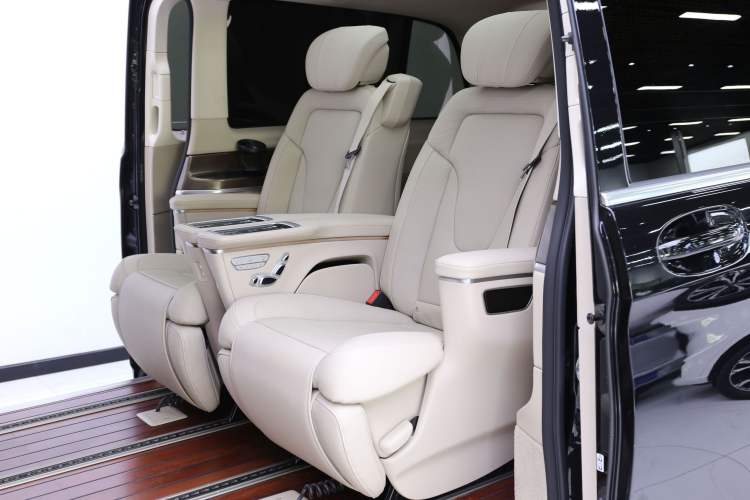 Used Mercedes-Benz V-Class 2020 V 260 L Long-wheelbase Luxury Edition