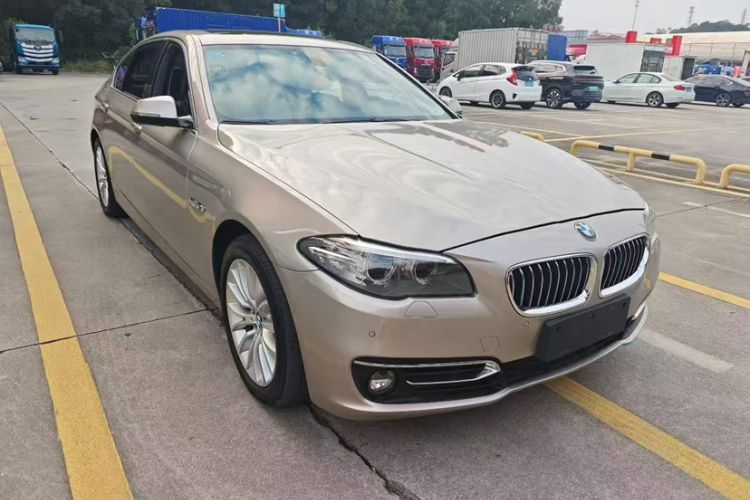 Used BMW 5 Series 2014 525Li Luxury Design Package
