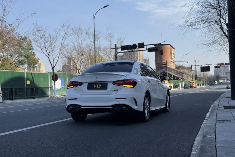 Used Mercedes-Benz A-Class 2021 A 200 L Sport Sedan Fashion Model