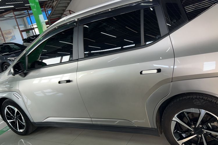 Used AION Y 2023 Plus 510 Smart Edition