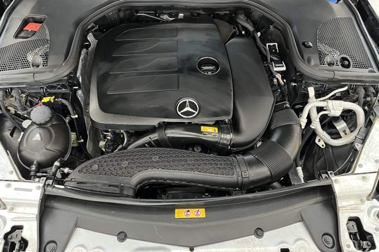 Used Mercedes-Benz E-Class 2022 Updated E 300 L Luxury Edition