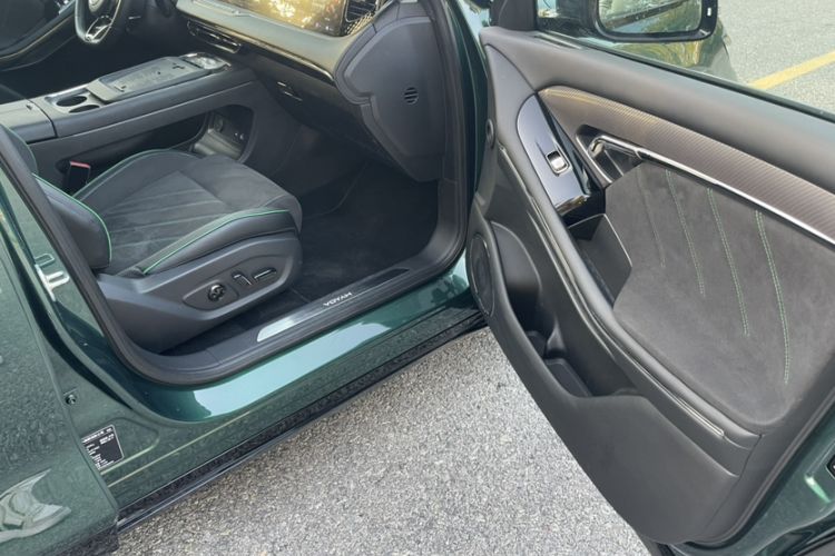 Used VOYAH FREE 2025 318 318 km Rear-Drive Touring Edition
