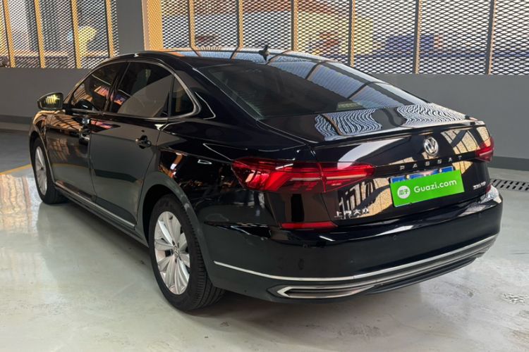 Used Volkswagen Passat 2019 330TSI Elite Edition China VI

