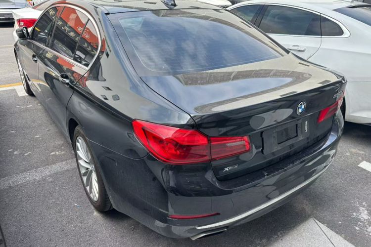 Used BMW 5 Series 2019 530Li xDrive Luxury Package
