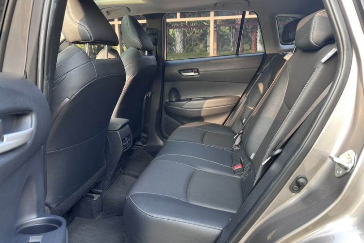 Used Toyota FRONTLANDER 2022 2.0L CVT Luxury PLUS Edition
