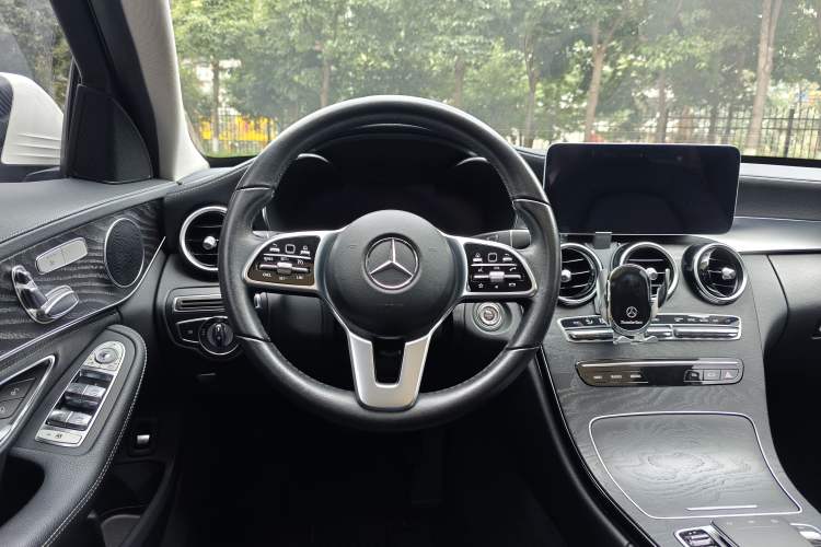 Used Mercedes-Benz C-Class 2019 Restyled C 260 L Sport Edition
