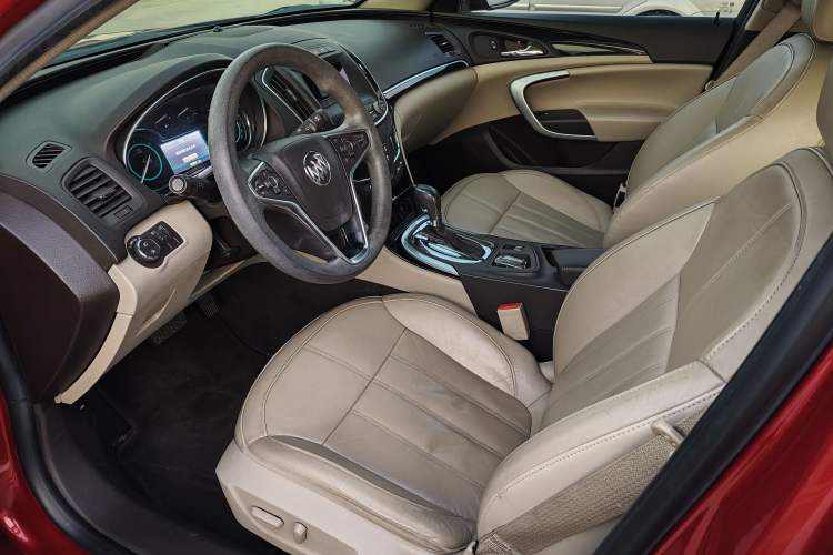 Used Buick Regal 2015 2.0L Elite Fashion Edition