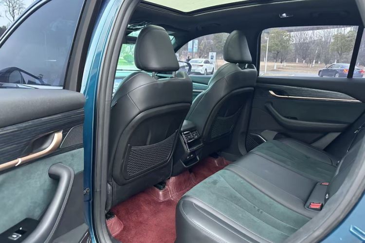 Used Geely Auto Monjaro L 2021 2.0TD DCT EVO Two-Wheel Drive Prestige Version
