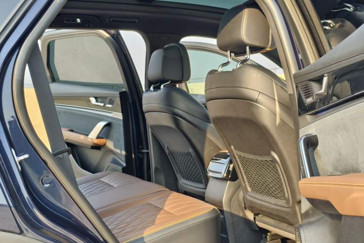 Used BYD Tang New Energy 2021 EV Four-Wheel Drive High-Performance Flagship Model