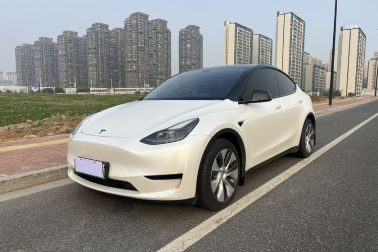 Used Tesla Model Y 2022 Rear-Wheel-Drive Version
