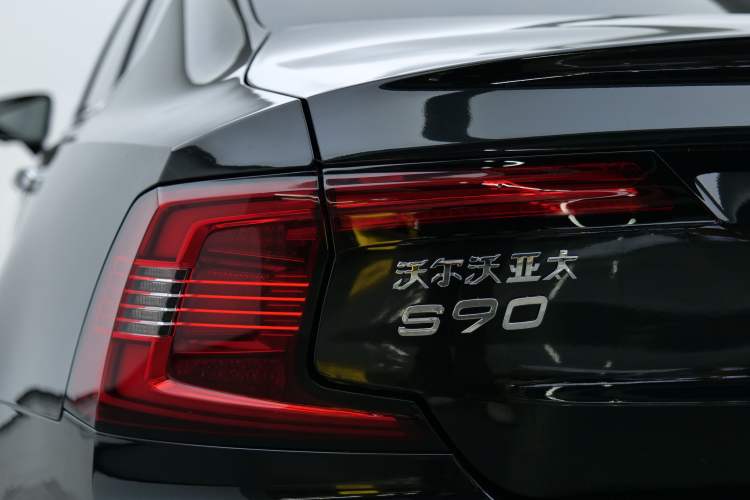 Used Volvo S90 2023 B5 Luxury Smart Edition