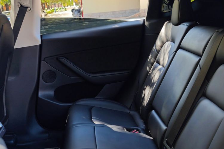 Used Tesla Model Y 2022 Rear-Wheel-Drive Version