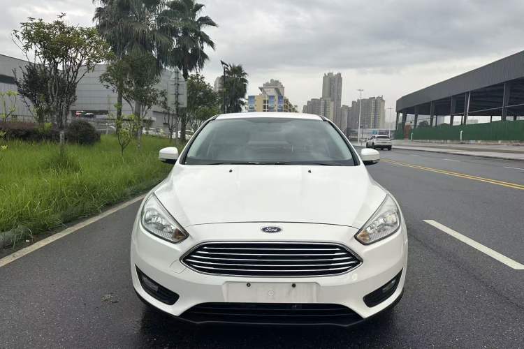 Used Ford Focus 2017 Sedan 1.6L Automatic Comfort Plus SmartDrive Edition
