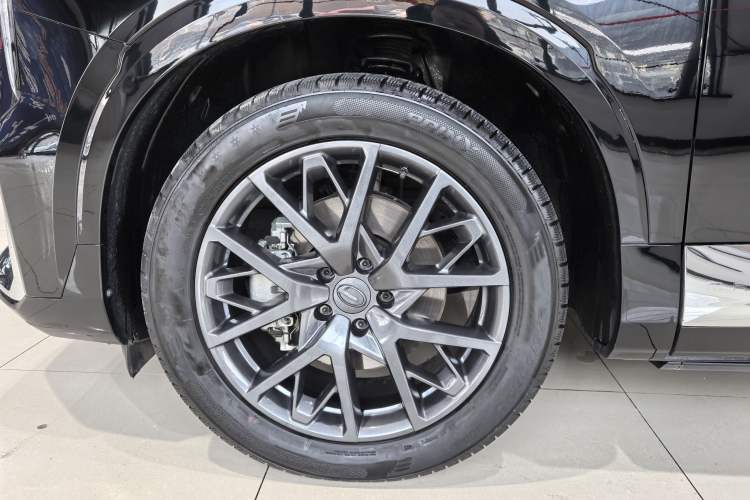 Used GAC Trumpchi GS8 2022 Dual-Engine Series 2.0TM Two-Wheel Drive Prestige Edition (7 Seats)
