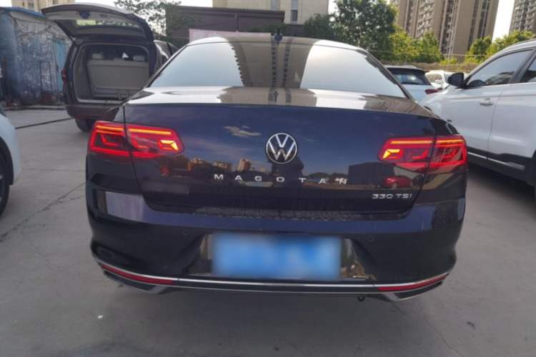 Used Volkswagen Magotan 2020 330TSI DSG Leading Model
