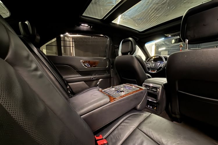 Used Lincoln Continental 2017 2.0T Two-Wheel-Drive Luxury Edition
