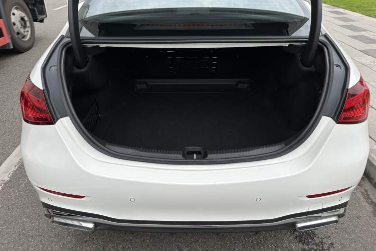 Used Mercedes-Benz C-Class 2024 Restyled C-Class 260 L Sport Edition
