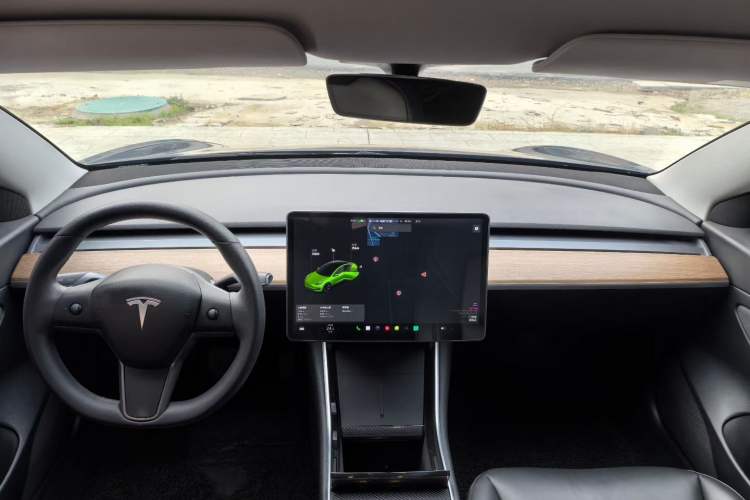 Used Tesla Model 3 2020 Long-Range Rear-Wheel-Drive Version